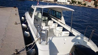 Taxi & transfer lodí Brač Hvar